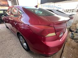 هیۆندای ئەلەنترا